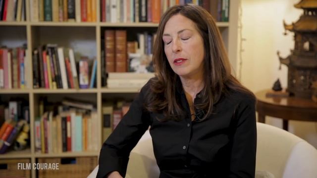 Submitting A Screenplay To Agents And Producers by Wendy Kram смотреть онлайн