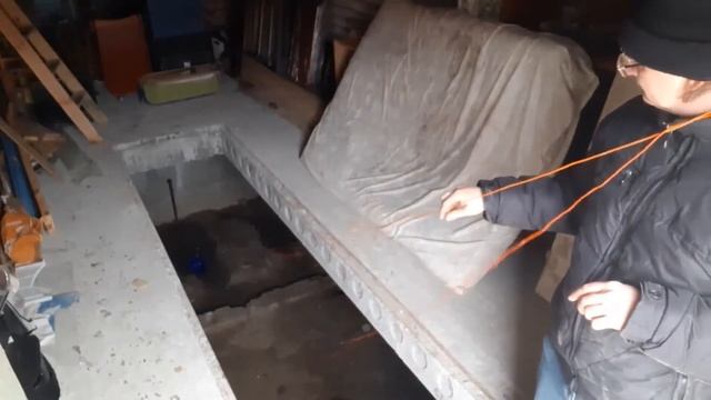 Как без насоса вычёрпывать воду из сверхсекретного подвала смотреть онлайн