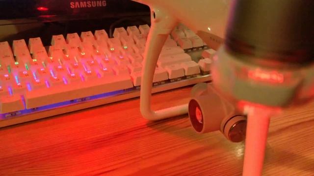 Дергается подвес DJI 4 Phantom