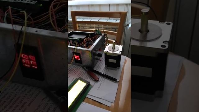 Arduino uno with TB6600 programmed in FLProg, problem with display enabled смотреть онлайн
