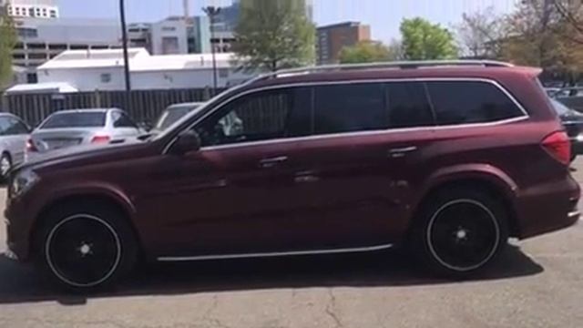 2015 Mercedes-Benz GL-Class GL550 4MATIC смотреть онлайн