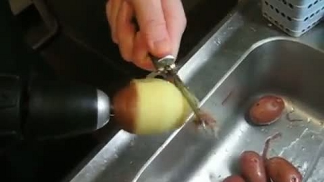 Когда жены нет дома смотреть онлайн
