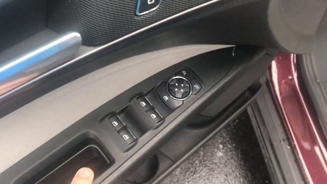 H18882 2013 Ford Fusion S VOSS HONDA смотреть онлайн