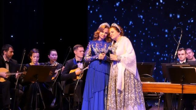 Лидия Музалёва, Ирина Музалёва "Оренбургский пуховый платок" Виктор Боков, Григорий Пономаренко смотреть онлайн