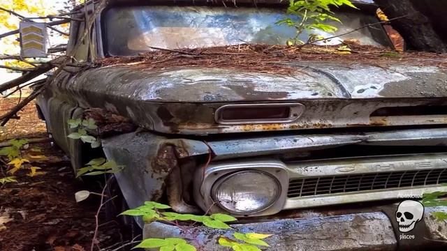 Abandoned vehicle. Awesome abandoned cars. Amazing abandoned cars in the world смотреть онлайн