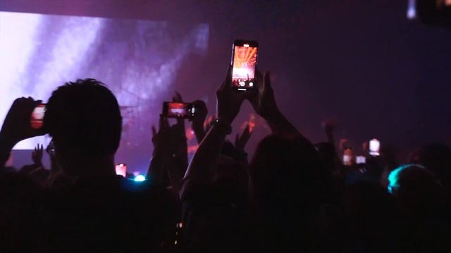 [VLOG] It’s officially 2024… (555 Thai Music Festival, Sony ZV-E10 VS Sony ZV-1, Finals Gameplay?) смотреть онлайн