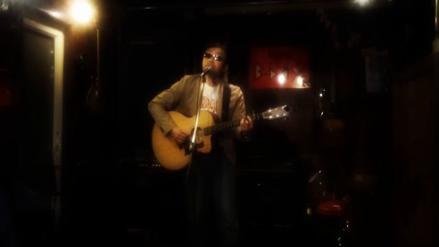 fields of gold ( sting cover at studio cafe b-bay) смотреть онлайн