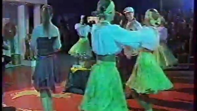 Анс. " Любо-Дорого". Самовар смотреть онлайн