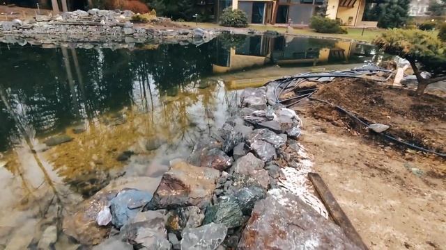 Реконструкция пруда. Показываю что мы сделали со старым прудом и как он выглядит сейчас. смотреть онлайн