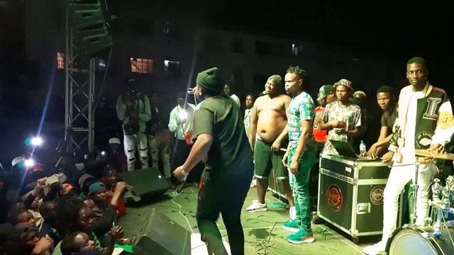 Jnr Fantan achibvisa hembe naDj Fantan pastage Passion Java Album Launch Block 9 Matapi Chilspot Re смотреть онлайн