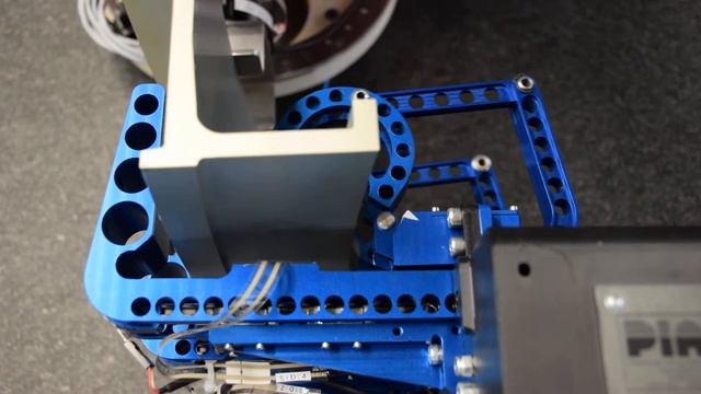 On-orbit robotic docking (COMRADE Project) #3 смотреть онлайн