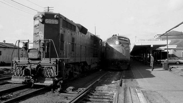 Electro-Motive Corporation | Wikipedia audio article смотреть онлайн