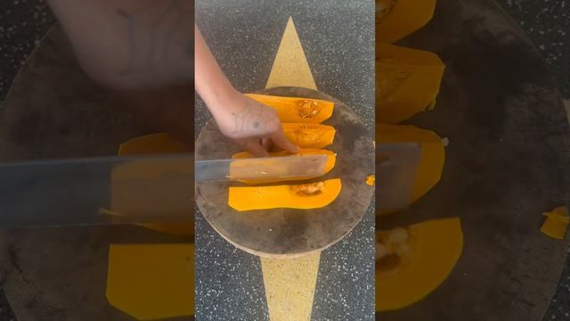 Pig's Head Cooked In Soup #cooking #cuisine