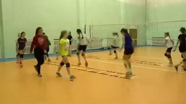 Волейбол обучение. Девочки. Упражнения на координацию, ловкость и скорость смотреть онлайн