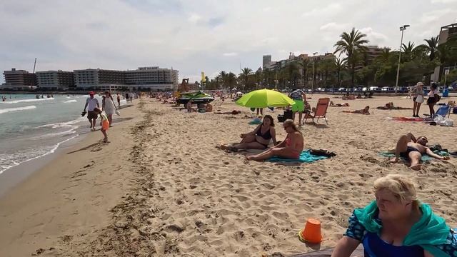 MUST SEE ? - Barceloneta Beach 4K Spain 2023 Barcelona Beach Walking Tour смотреть онлайн