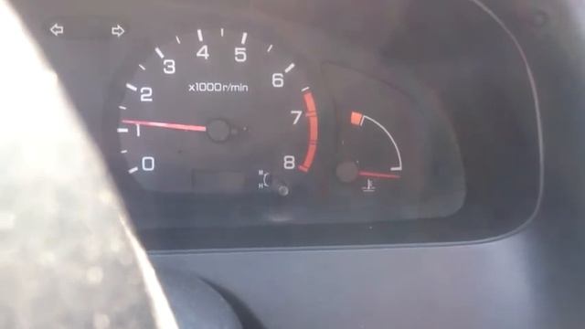 Nissan Almera N15 1.4 провалы оборотов смотреть онлайн