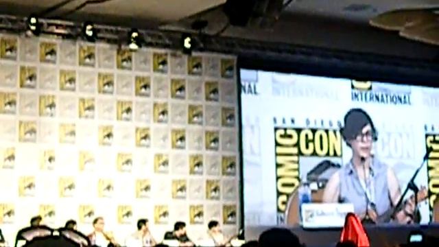 Adventure Time: Rebecca Sugar - Remember You Comic Con 2013 смотреть онлайн