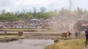 Гонки на Тракторах! Скорость трактора 80км/ч и больше...