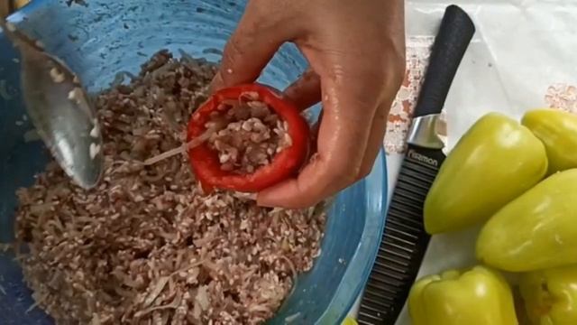 [Фаршированные овощи-перец, помидоры, капуста, картофель] | [Stuffed vegetables] смотреть онлайн