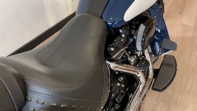 Heritage 114 Harley-Davidson смотреть онлайн