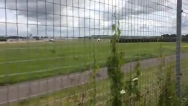 Rare WOW air a320 at Bristol Airport смотреть онлайн