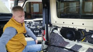 Замена динамиков Suzuki Jimny + магнитола с ЭКРАНОМ 9 ДЮЙМОВ + КАМЕРА + ШУМОИЗОЛЯЦИЯ