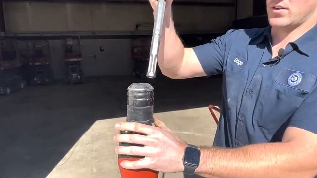 Electric Hammer HILTI TE2000 | Northside Tool Rental смотреть онлайн
