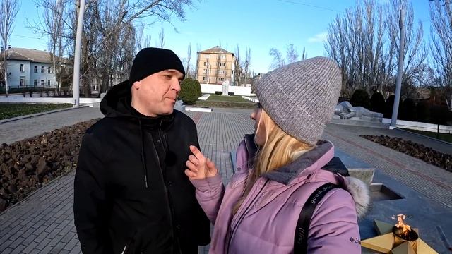 Из Крыма в МЕЛИТОПОЛЬ сейчас / ШОК как живёт город при РОССИИ? Цены, рынок, курс, комендантский час смотреть онлайн