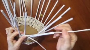 Супер-быстрая Корзинка из газетных трубочек.Сделать корзинку своими руками.Пасхальные поделки.