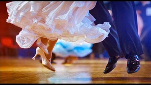 Viennese Waltz - Willow смотреть онлайн