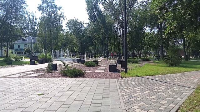 Отремонтированный Сквер Речников на Сухой Самарке смотреть онлайн