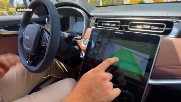 معرفی وی جی وی U75 پلاس (VGV U75 plus)