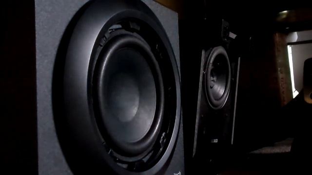 Logitech Z333 VS Z313 Excursion Test смотреть онлайн