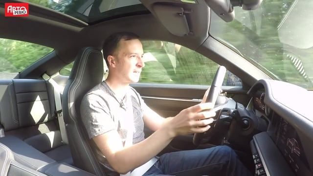 Porsche 911 и BMW 850: кто удобнее в городе, кто быстрее на треке? смотреть онлайн