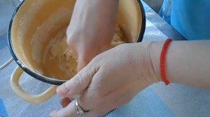 ТЕСТО  дрожжевое на Сыворотке.