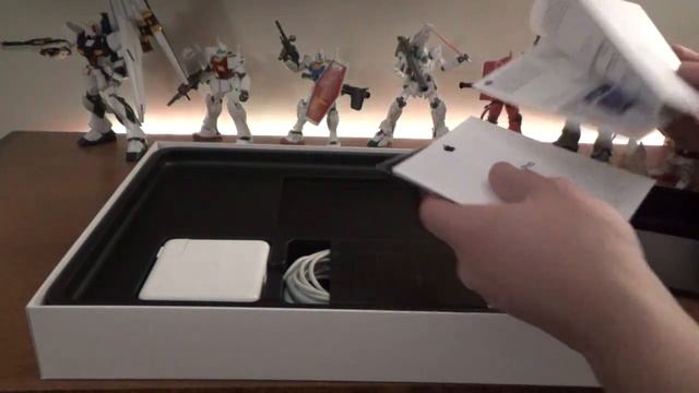 Mid 2012 RETINA MacBook Pro Unboxing!