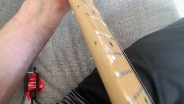 SWEET TONE! Fender Player Stratocaster Electric Guitar Review in 4k (Polar White & Maple Fret Board смотреть онлайн