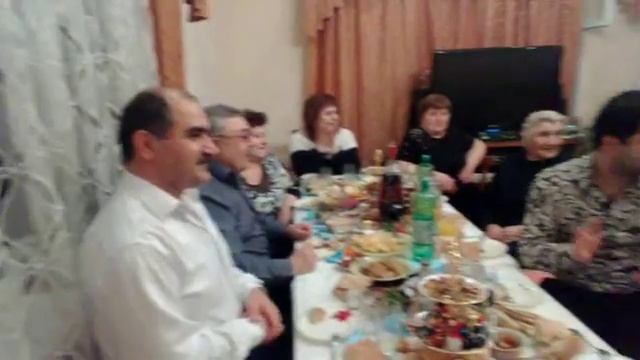 ПЕСЕНКА-ПОДАРОК ОТ ДЕТЕЙ МНЕ НА ДЕНЬ РОЖДЕНИЕ.avi смотреть онлайн