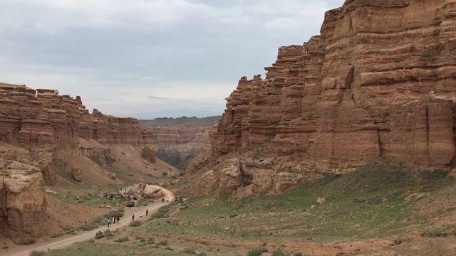 Kazakhstan - Charyn Canyon National Park смотреть онлайн