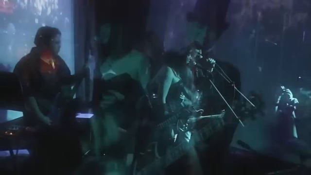 Shmely - Love of Glass / Шмели - Любовь из стекла смотреть онлайн