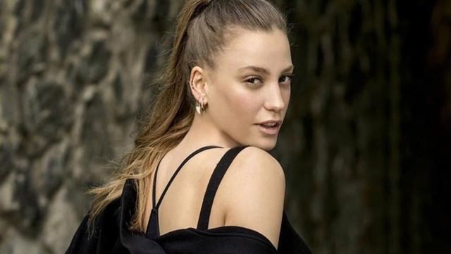 Жалеет ли Серенай Сарыкая, что потеряла роль Берген? смотреть онлайн
