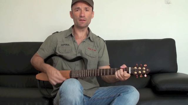 Jeff Trouble acoustic guitar смотреть онлайн