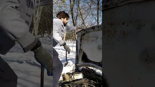 Самый быстрый способ выправить гнутый капот Mercedes смотреть онлайн