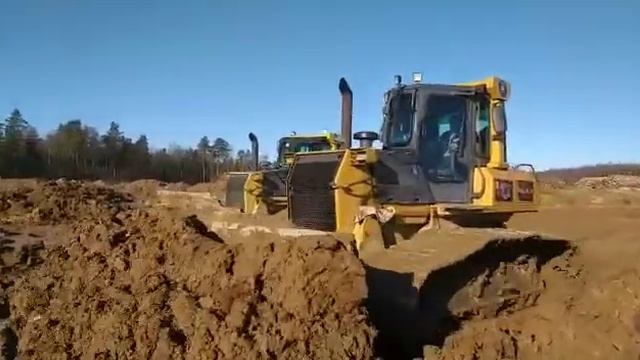 Ильмолово - разработка котлованов «ЛСТ-АРЕНДА» #bulldozer