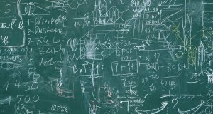 Заставка на выпускной в школе, скачать бесплатно для видеомонтажа