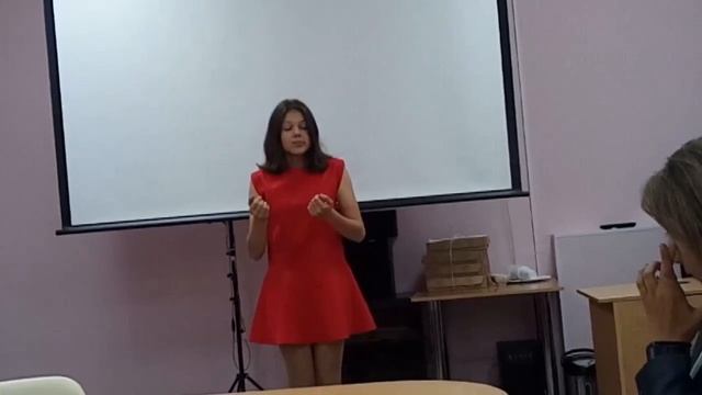 стихотворение "Коровка в коробке" авт. А. Усачёв - исп. Быкова Лариса смотреть онлайн