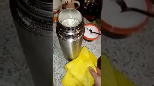 Как и чем безопасно очистить термос и без вреда здоровью