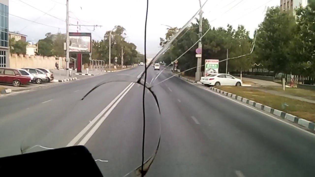 Гоним бус на его собственную стоянку.