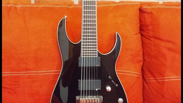 Ibanez Iron Label 7 - Review смотреть онлайн