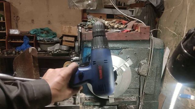 если ты ленивый токарь - простое решение смотреть онлайн